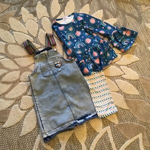 Girls bundle of clothes